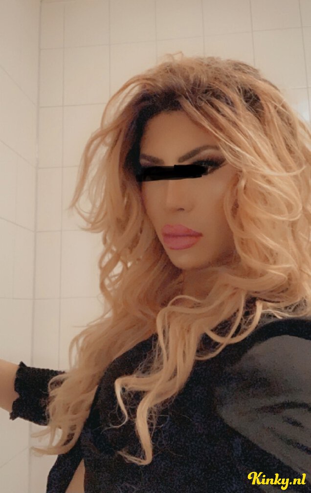 LaylaPrive — Genk
