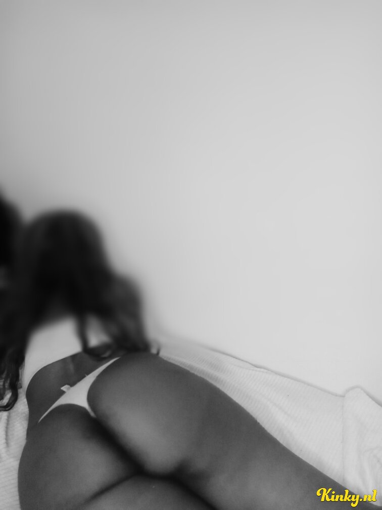 AngelinaPrive — Izegem