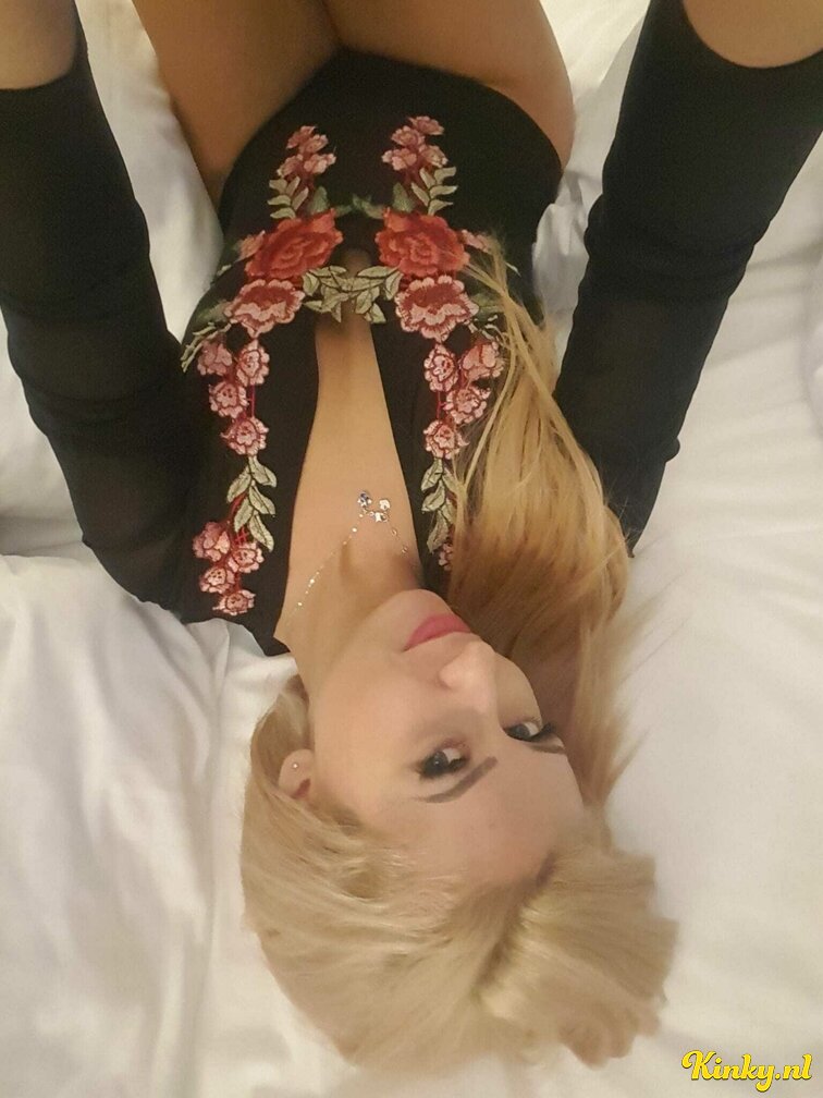 Victoria_Prive_2 — Peer